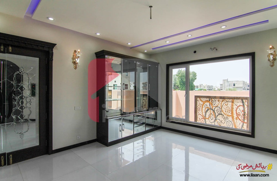 1 kanal house for sale in Block M, Phase 6, DHA, Lahore