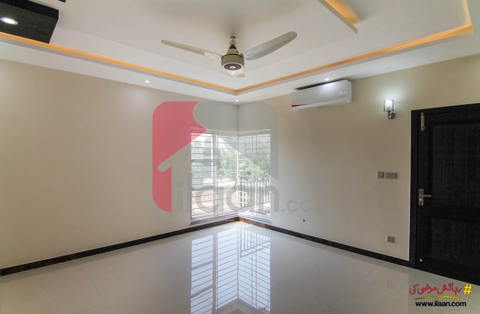 1 kanal house for sale in Block D, Phase 6, DHA, Lahore