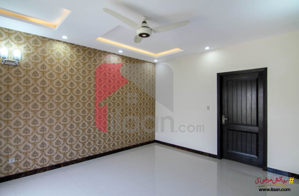 1 kanal house for sale in Block D, Phase 6, DHA, Lahore