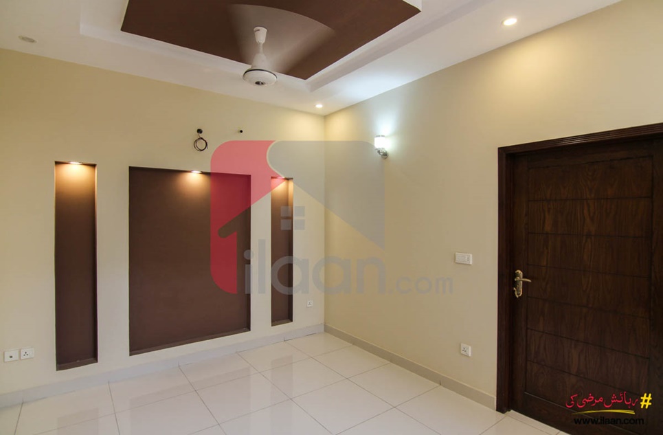 5 marla house for sale in Block D, Phase 6, DHA, Lahore