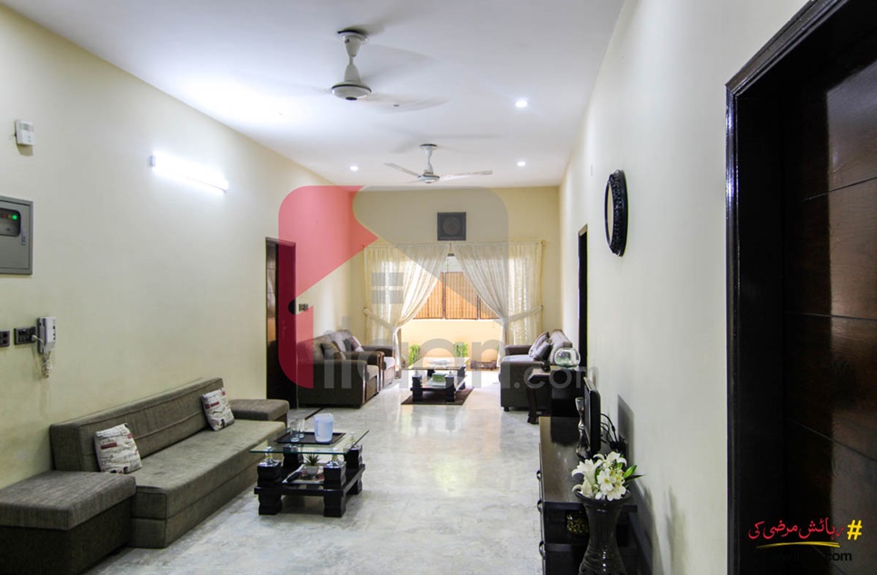 1650 ( sq.ft ) apartment for sale in Block 2, PECHS, Karachi