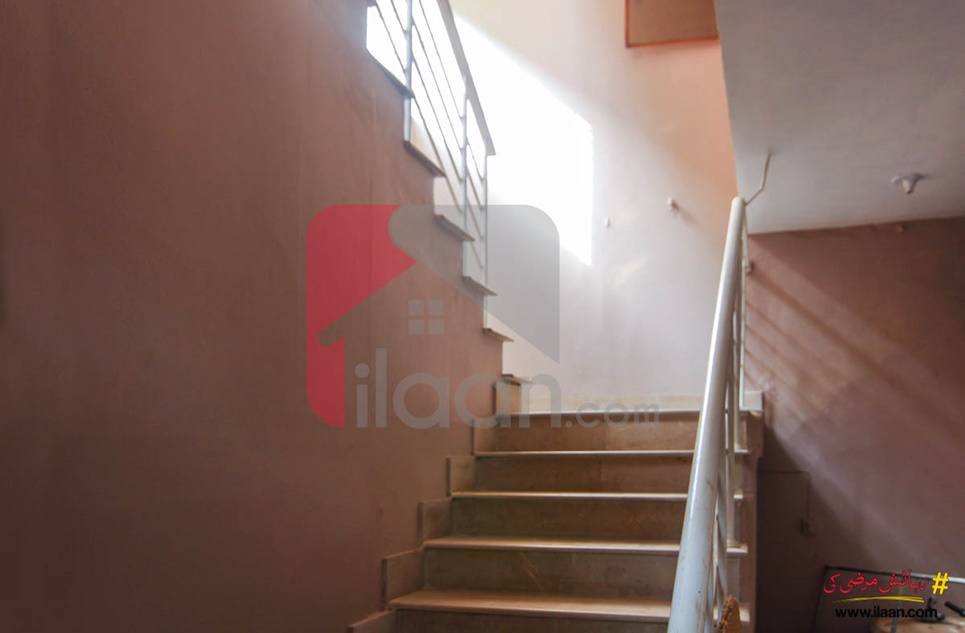 148 ( square yard ) house for sale ( first floor ) in Block 9, Federal B Area, Gulberg Town, Karachi