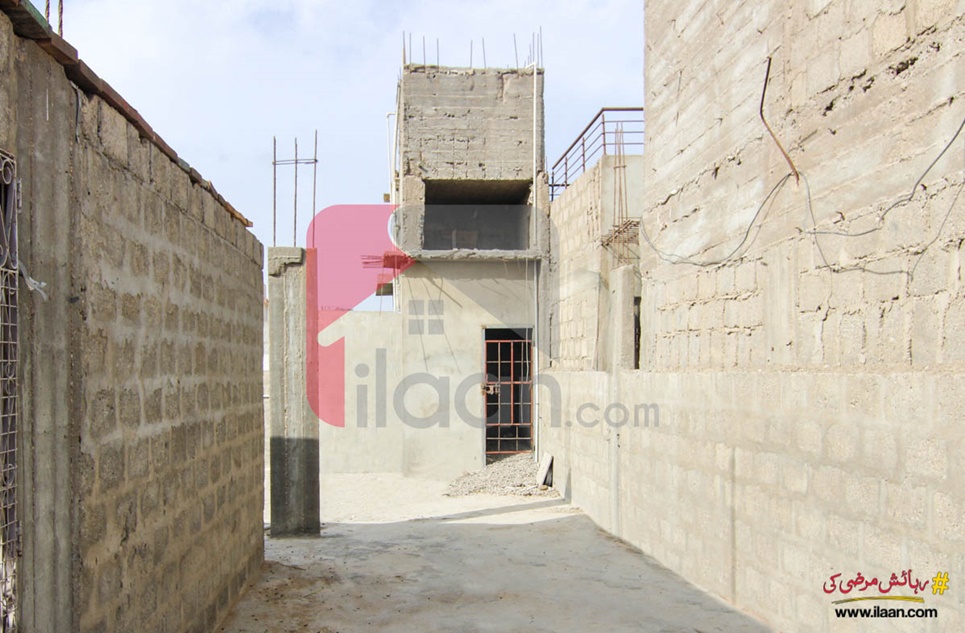 148 ( square yard ) house for sale ( top floor ) in Block 9, Federal B Area, Gulberg Town, Karachi