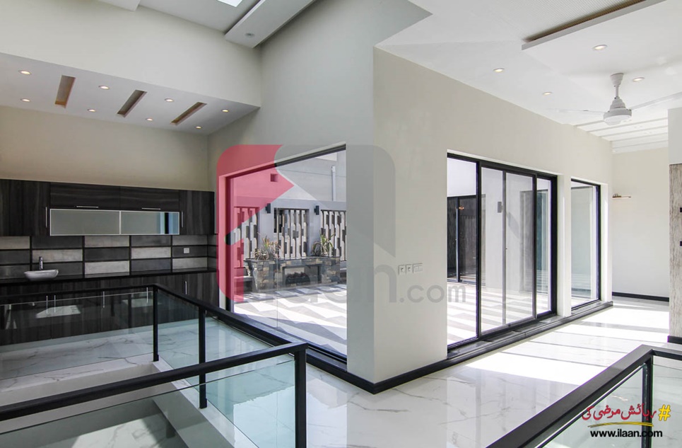 1 kanal house for sale in Block B, Phase 5, DHA, Lahore