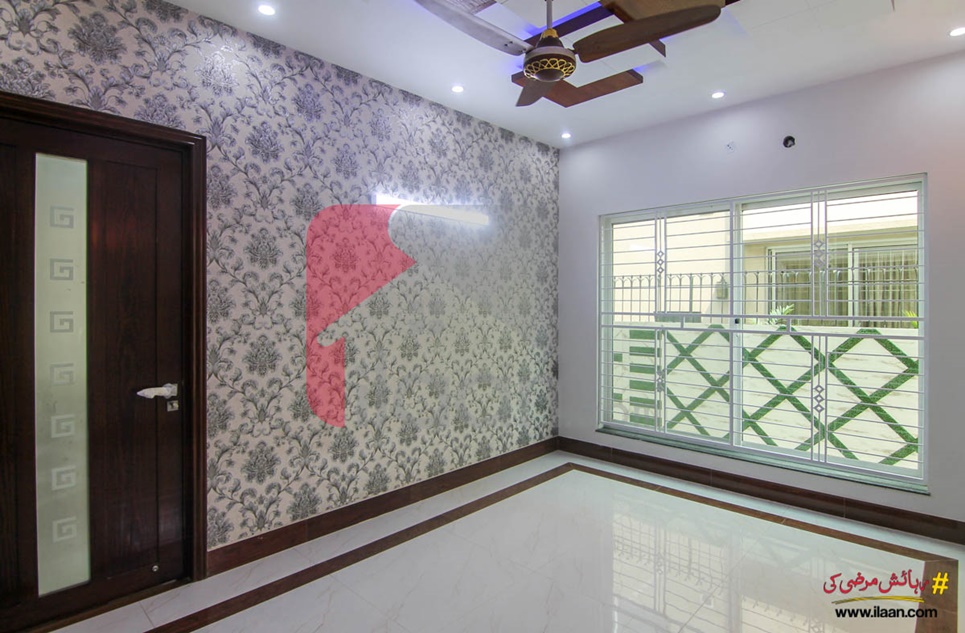 1 kanal house for sale in Block B4, Valencia Housing Society, Lahore