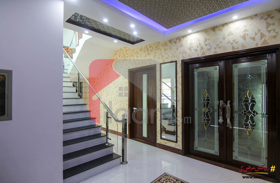 1 kanal house for sale in Block B4, Valencia Housing Society, Lahore
