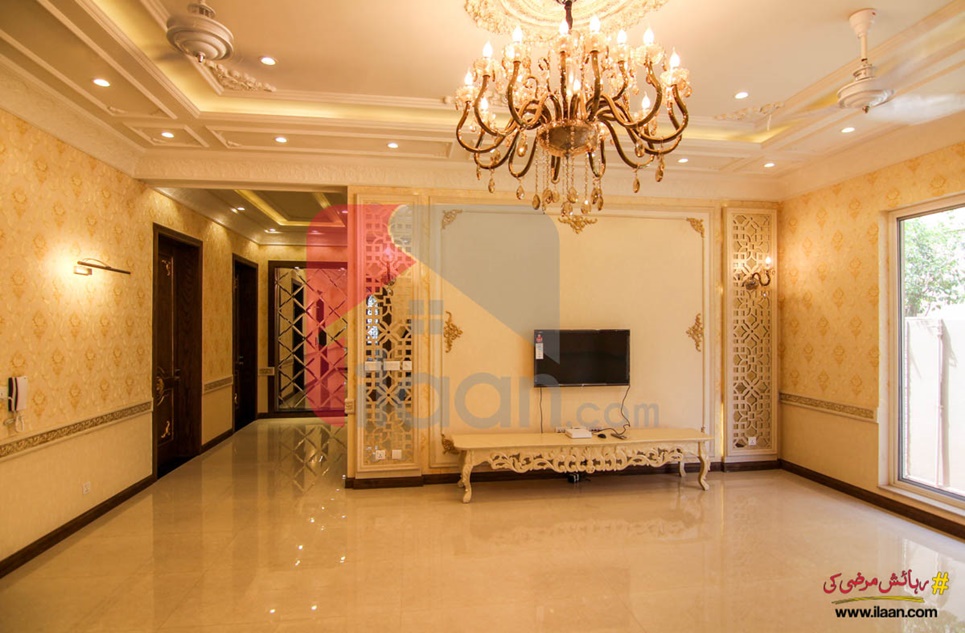 1 kanal 2 marla house for sale in Block J, Phase 5, DHA, Lahore