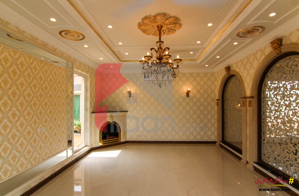 1 kanal 2 marla house for sale in Block J, Phase 5, DHA, Lahore