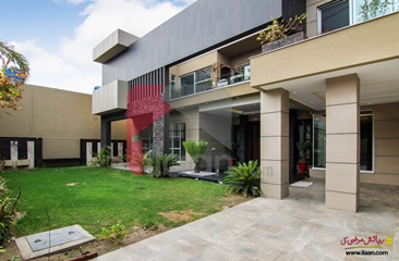 2 kanal house for sale in Block N, Phase 1, DHA, Lahore