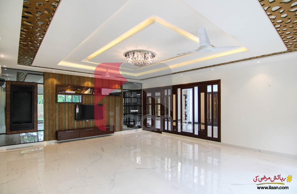 2 kanal house for sale in Block N, Phase 1, DHA, Lahore