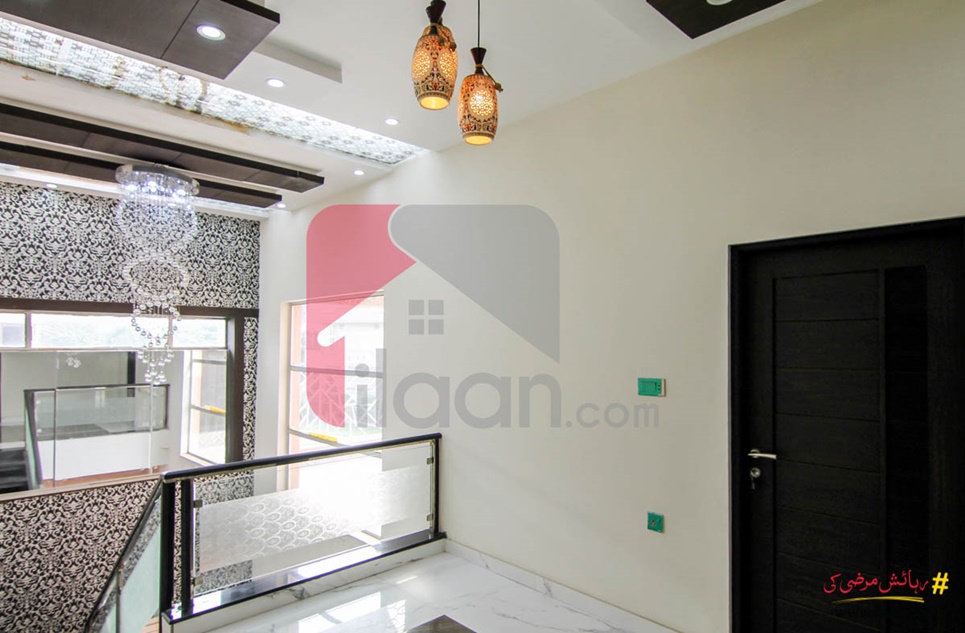 1 kanal 1 marla house for sale in Block F1, Wapda Town, Lahore