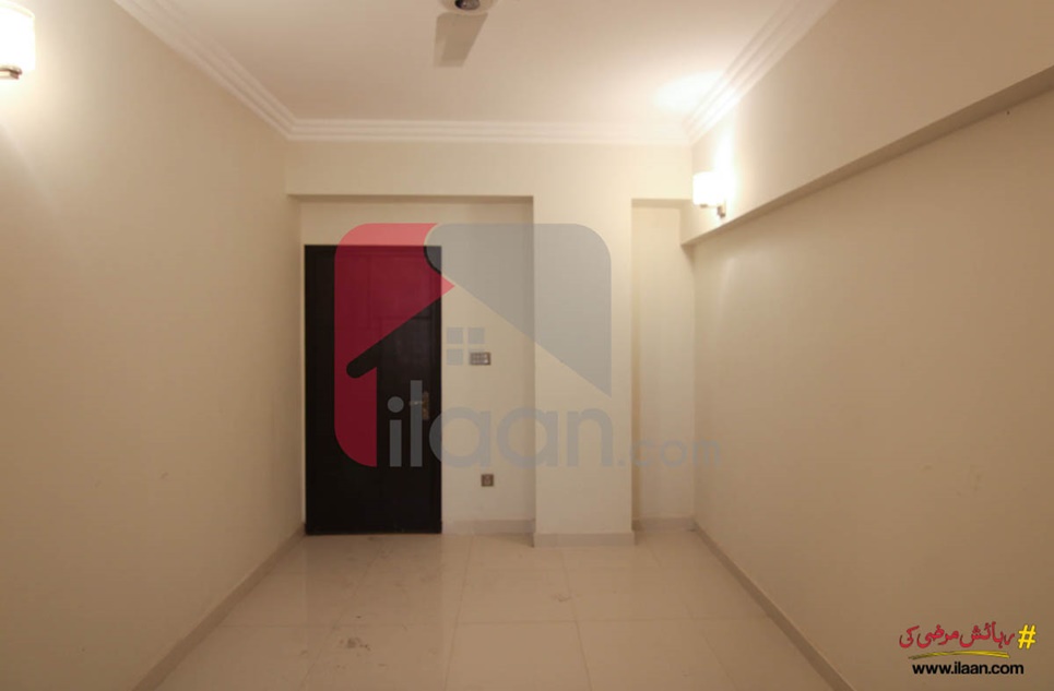 1150 ( sq.ft ) apartment for sale ( third floor ) in Muslim Commercial Area, Phase 6, DHA, Karachi