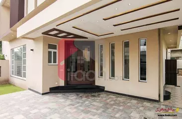 10 marla house for sale in Block G, State Life Housing Society, Lahore