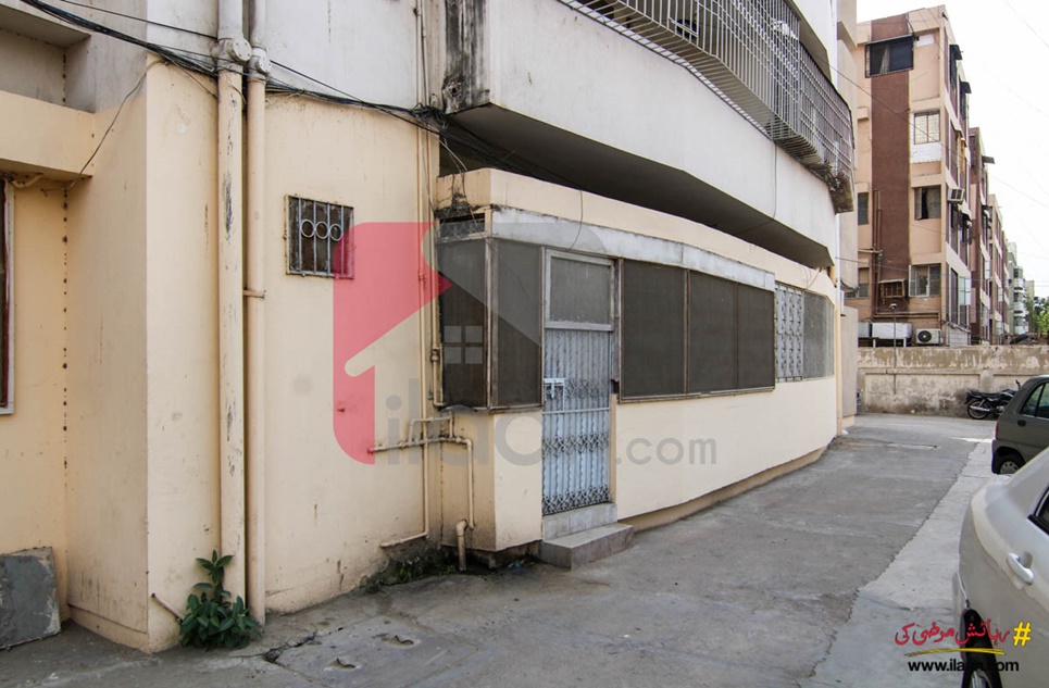 1700 ( sq.ft ) apartment for sale ( ground floor ) in Al Rehman Apartment, Gulshan-e-Iqbal, Karachi