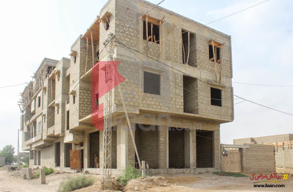 1100 ( sq.ft ) apartment for sale ( third floor ) in Quetta Town, Scheme 33, Karachi
