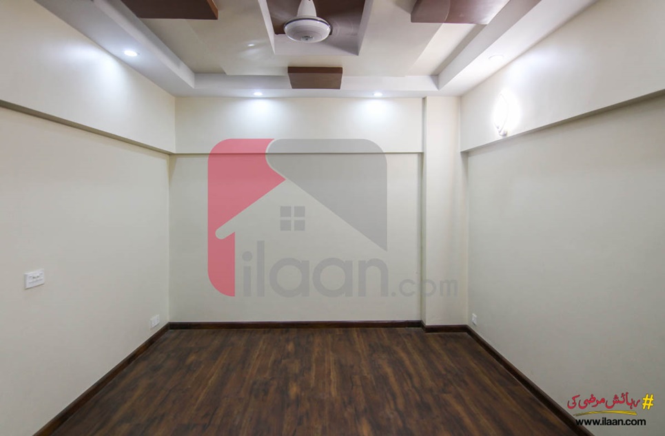 1500 ( sq.ft ) apartment for sale ( fourth floor ) in Harmain Royal Residency Apartments, Block 16, Gulshan-e-iqbal, Karachi