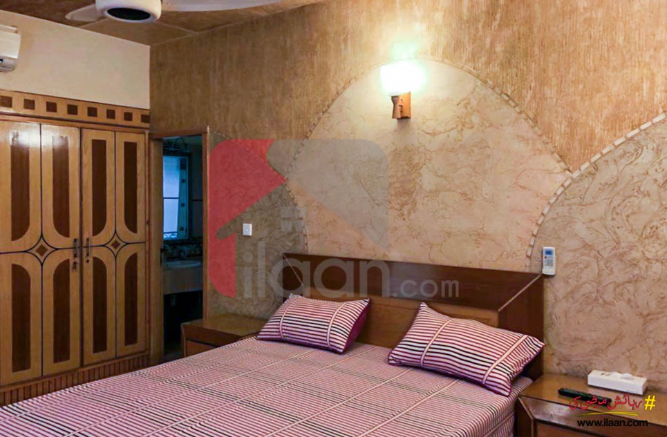 1750 ( sq.ft ) apartment for rent ( third floor ) in Chapal Luxury Beach Apartments, Block 4, Clifton, Karachi ( furnished )