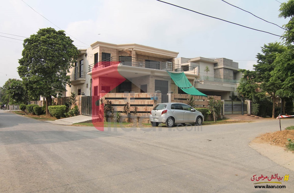 1 kanal plot ( Plot no 175 ) for sale in Block P, Phase 1, DHA, Lahore
