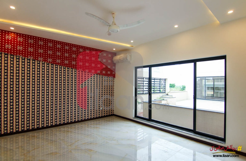 1 kanal house for sale in Block J, Phase 6, DHA, Lahore