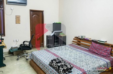 240 ( square yard ) house for sale ( second floor ) in Block H, North Nazimabad Town, Karachi