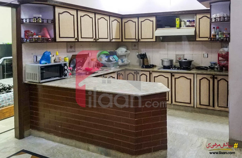 240 ( square yard ) house for sale ( second floor ) in Block H, North Nazimabad Town, Karachi