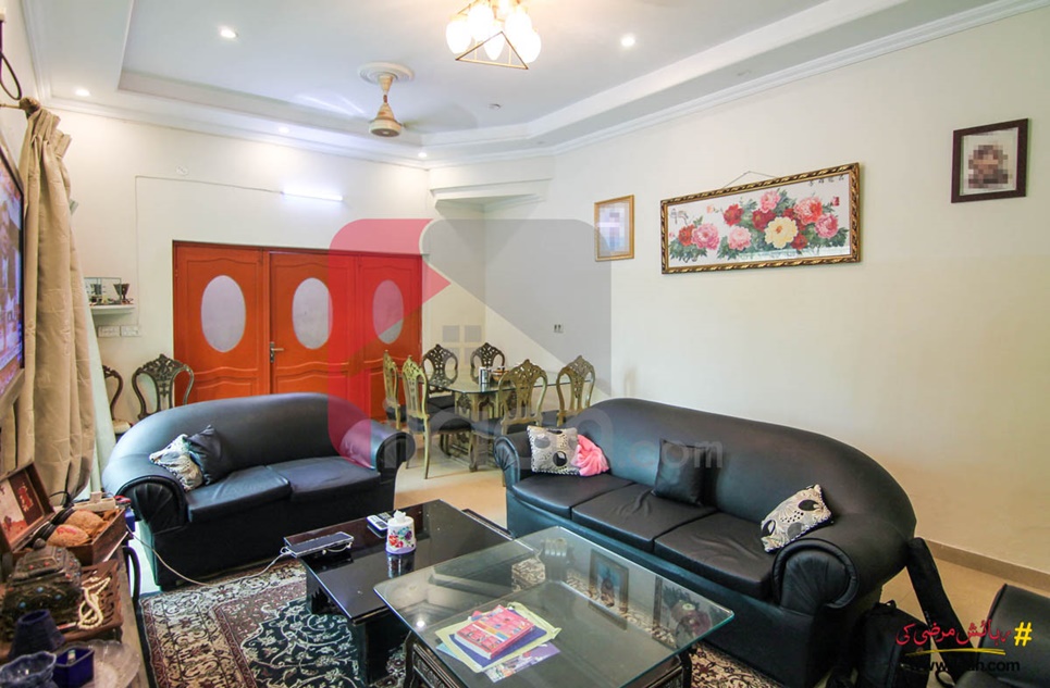 19 marla hostel for sale near Netsol, Airport road, Lahore