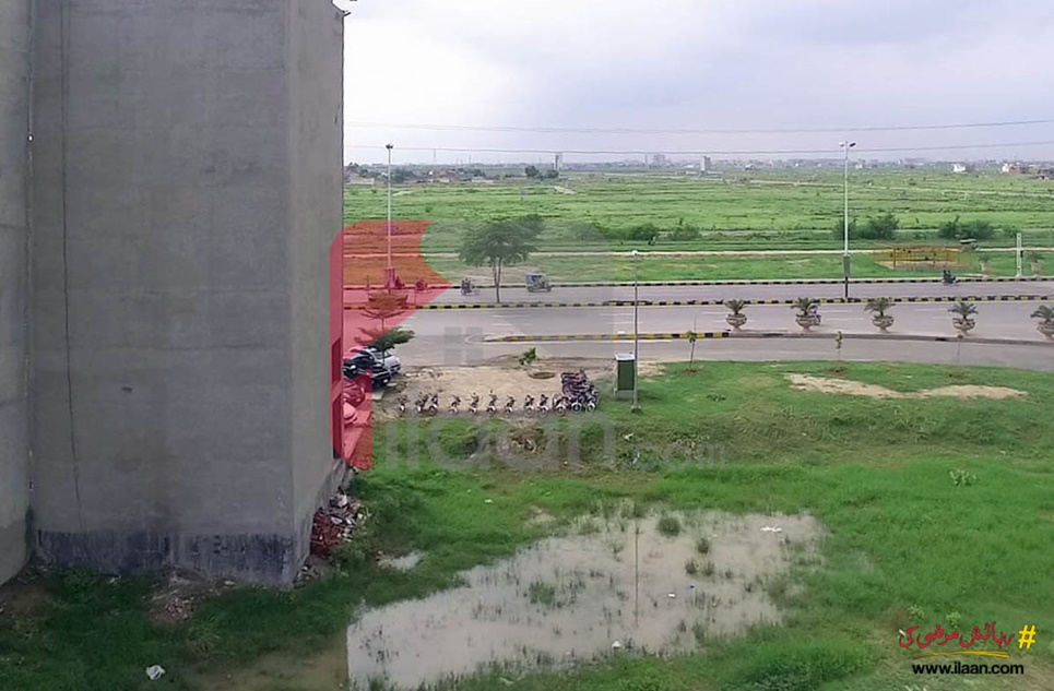 8 marla commercial plot ( Plot no 56/1 ) for sale on Main Boulevard, Phase 6, DHA, Lahore