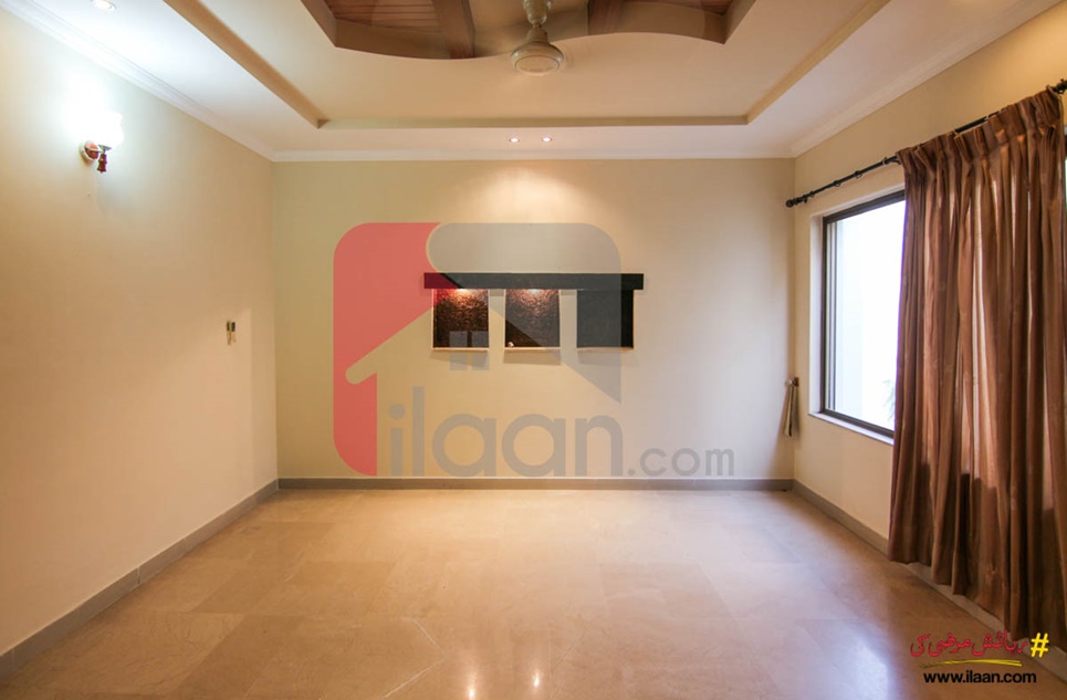 14 marla house for sale in Block L, Phase 5, DHA, Lahore