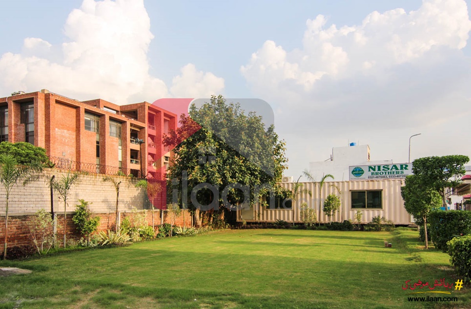 950 ( sq.ft ) apartment for Sale in Al-Kabir Town, Lahore