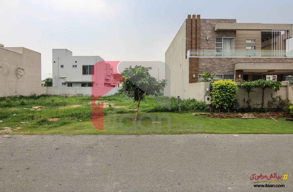 1 kanal plot ( Plot no 233 ) for sale in Block L, Phase 5, DHA, Lahore