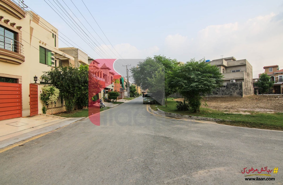 10 Marla House for Sale in Jasmine Block, Park View Villas, Lahore