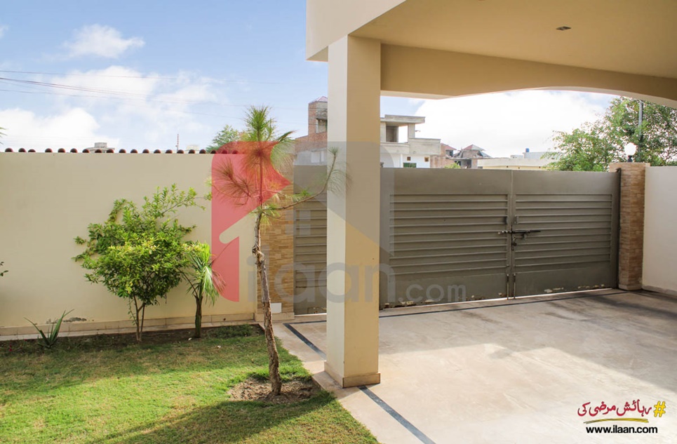 1 kanal house for sale in Block A, Government Employees Cooperative Housing Society, Bahawalpur