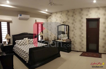 800 ( square yard ) house for sale in Phase 6, DHA, Karachi