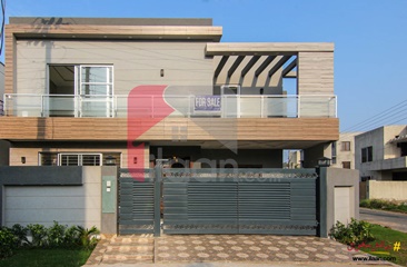 12 marla house for sale in Block G, Phase 1, State Life Housing Society, Lahore