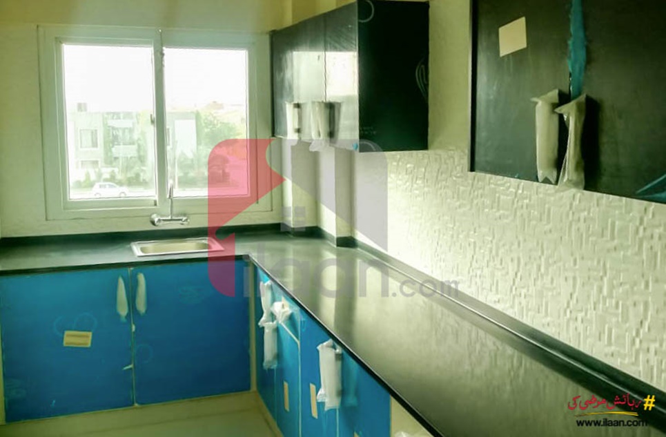 1300 ( sq.ft ) apartment for sale ( first floor ) in Phase 6, DHA, Karachi