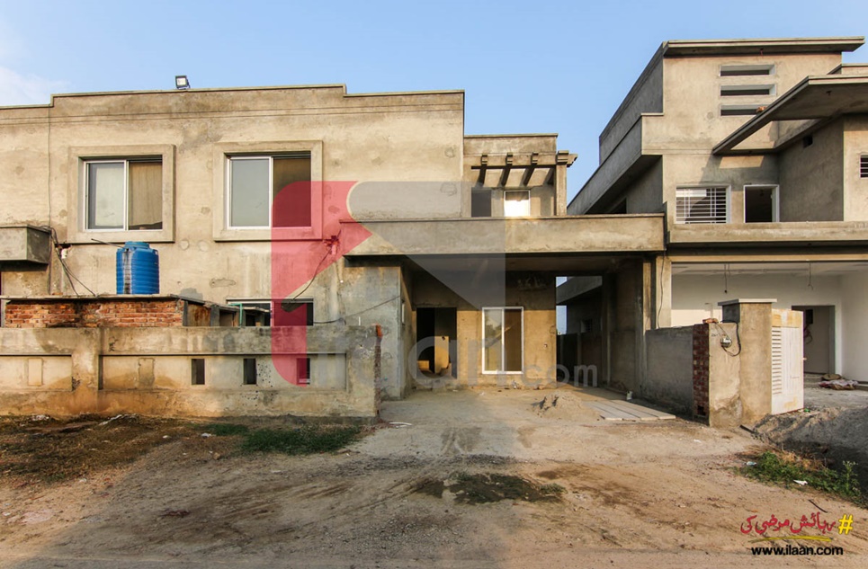 10 marla grey structure house for sale in Block A, Grand Avenues Housing Scheme, Lahore