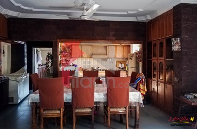 2600 ( sq.ft ) apartment for sale ( fifth floor ) in Block 13D-1, Gulshan-e-iqbal, Karachi