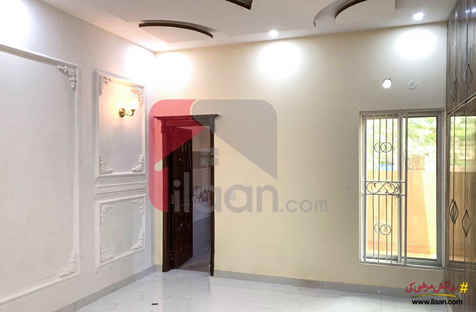 8 marla house for sale in Block H1, Johar Town, Lahore