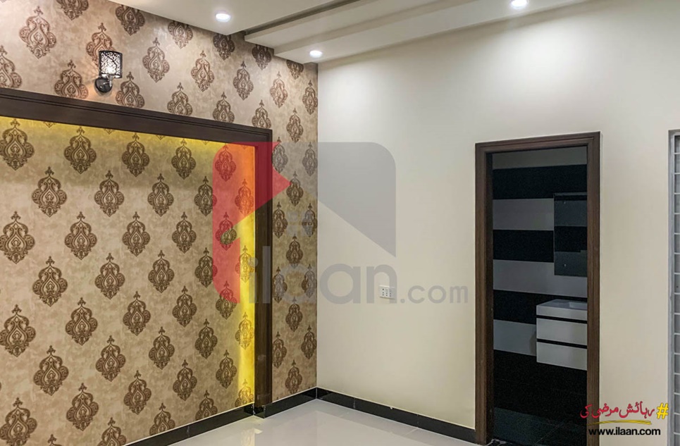 6 marla house for sale in Block F2,  Johar Town, Lahore