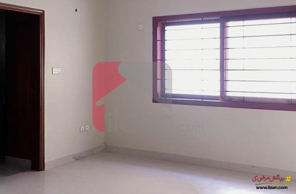 500 ( square yard ) house for sale in Bukhari Commercial Area, Phase 6, DHA, Karachi
