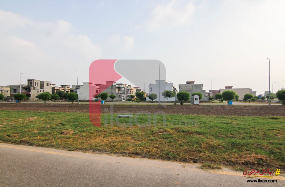5 marla plot for sale in Tulip Block, Park View Villas, Lahore