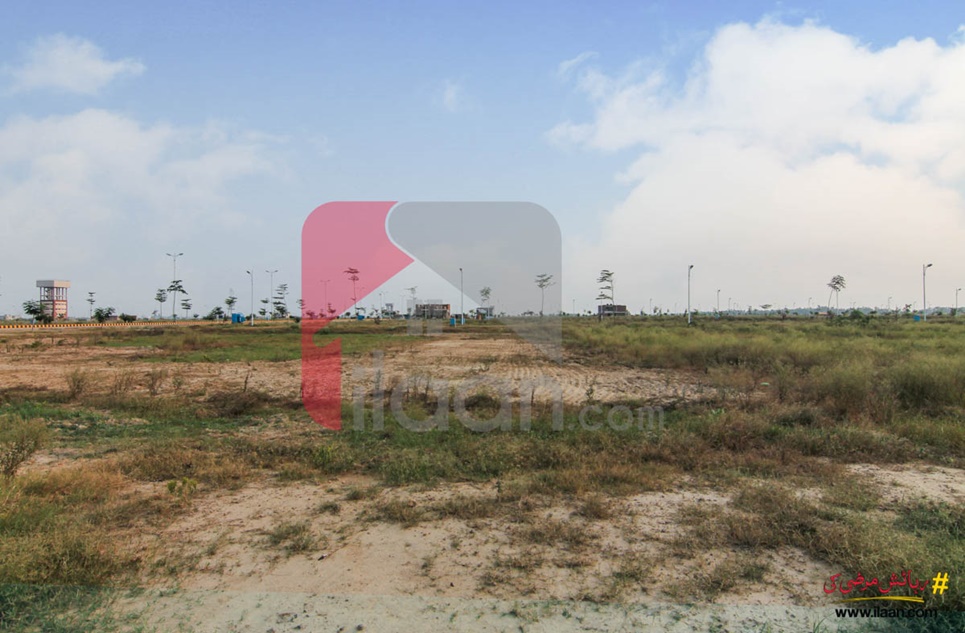 1 kanal plot ( Plot no 744 ) for sale in Block W, Phase 7, DHA, Lahore