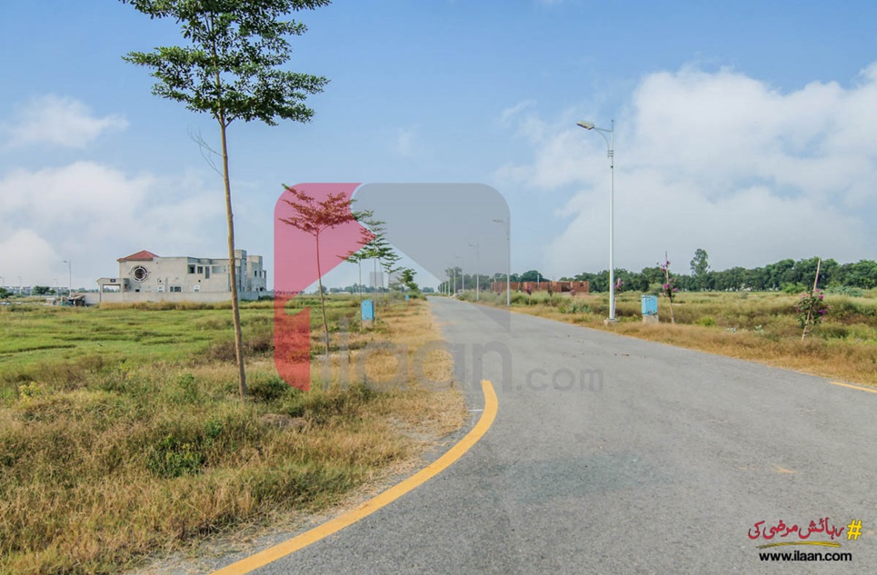 1 kanal plot ( Plot no 60 ) for sale in Block W, Phase 7, DHA, Lahore