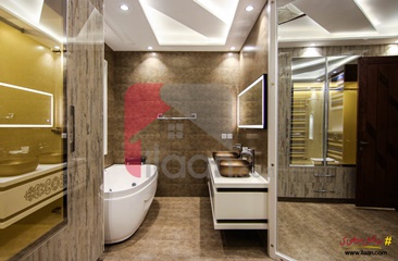 1 kanal house for sale in Block F, Phase 6, DHA, Lahore