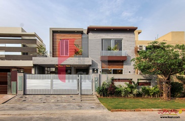 10 marla house for sale in Block F, State Life Housing Society, Lahore