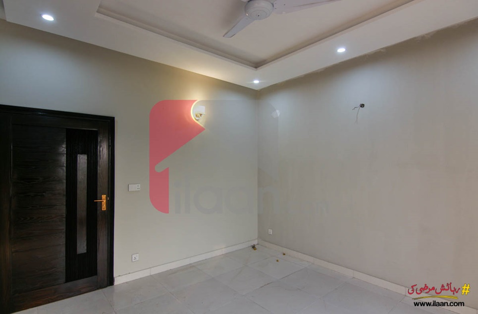 8.5 marla house for sale in Mounds Block, Paragon City, Lahore