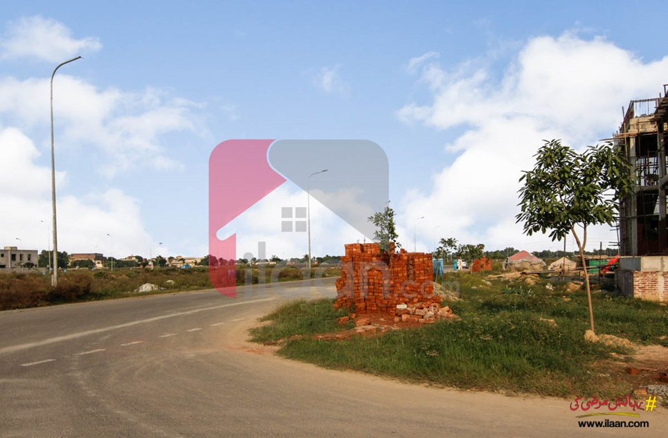 1 Kanal Plot (Plot no 137) for Sale in Block S, Phase 8, DHA Lahore