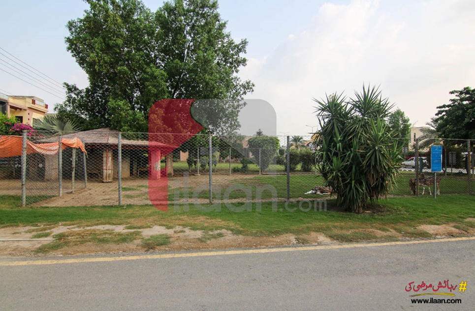 4.7 Marla Plot for Sale in Sapphire Block, Park View Villas, Lahore