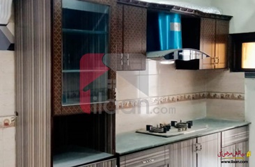 722 ( sq.ft ) house for sale ( second floor ) in Bukhari Commercial Area, Phase 6, DHA, Karachi