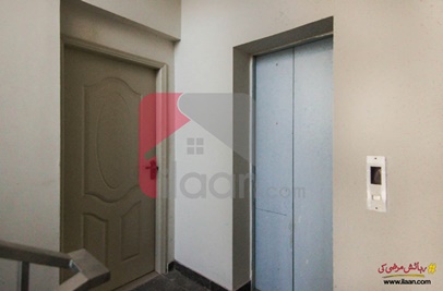 100 ( square yard ) office for sale ( fourth floor ) in Phase 8, DHA, Karachi